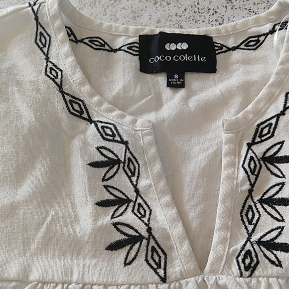 Embroidered Top - Picture 6 of 7